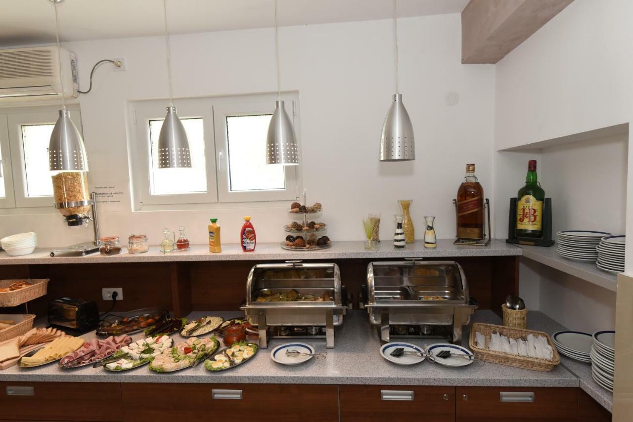 Guest House Zec Budva Ngoại thất bức ảnh