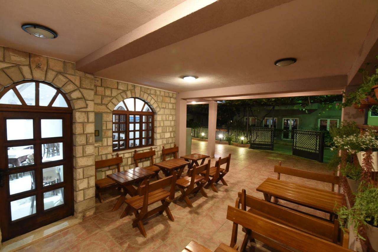 Guest House Zec Budva Ngoại thất bức ảnh