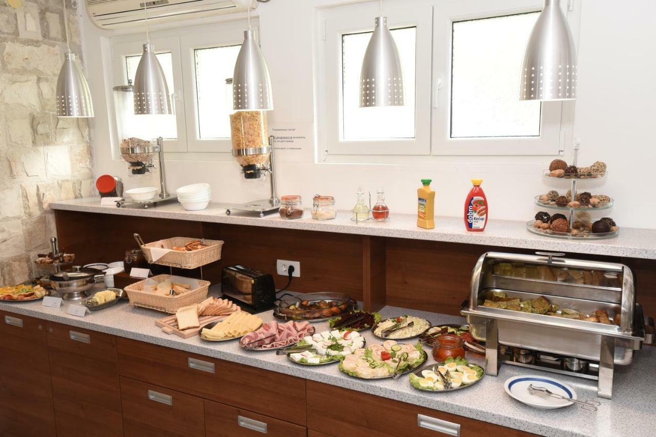 Guest House Zec Budva Ngoại thất bức ảnh